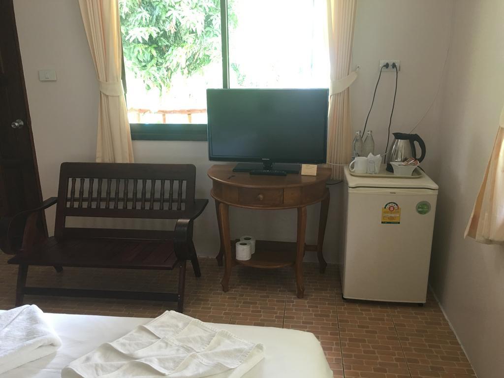 The Fisherman'S Chalet Natien Beach  Luaran gambar