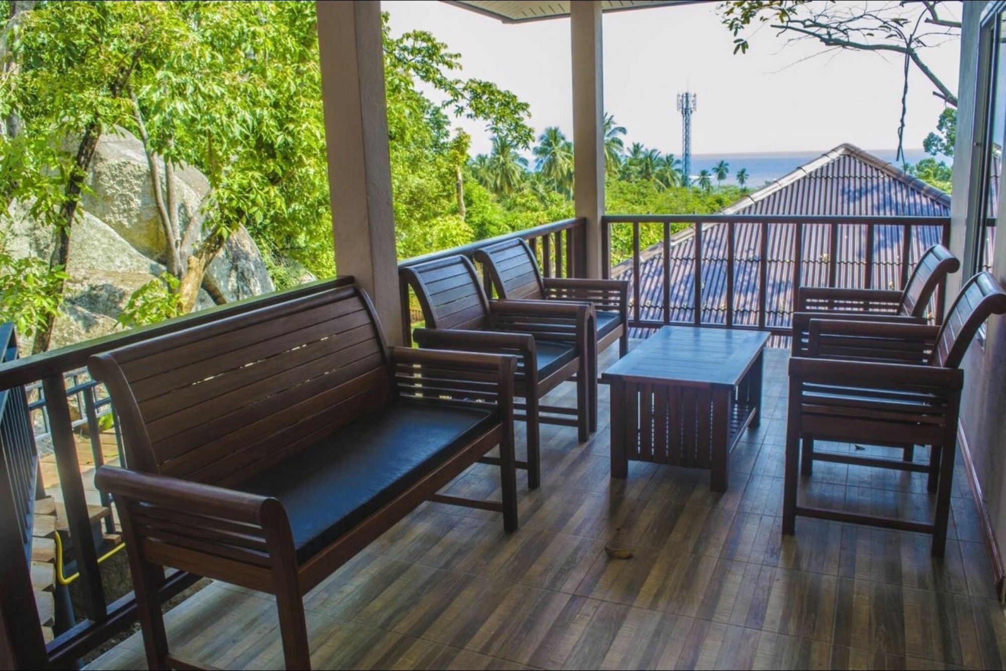 The Fisherman'S Chalet Natien Beach  Luaran gambar